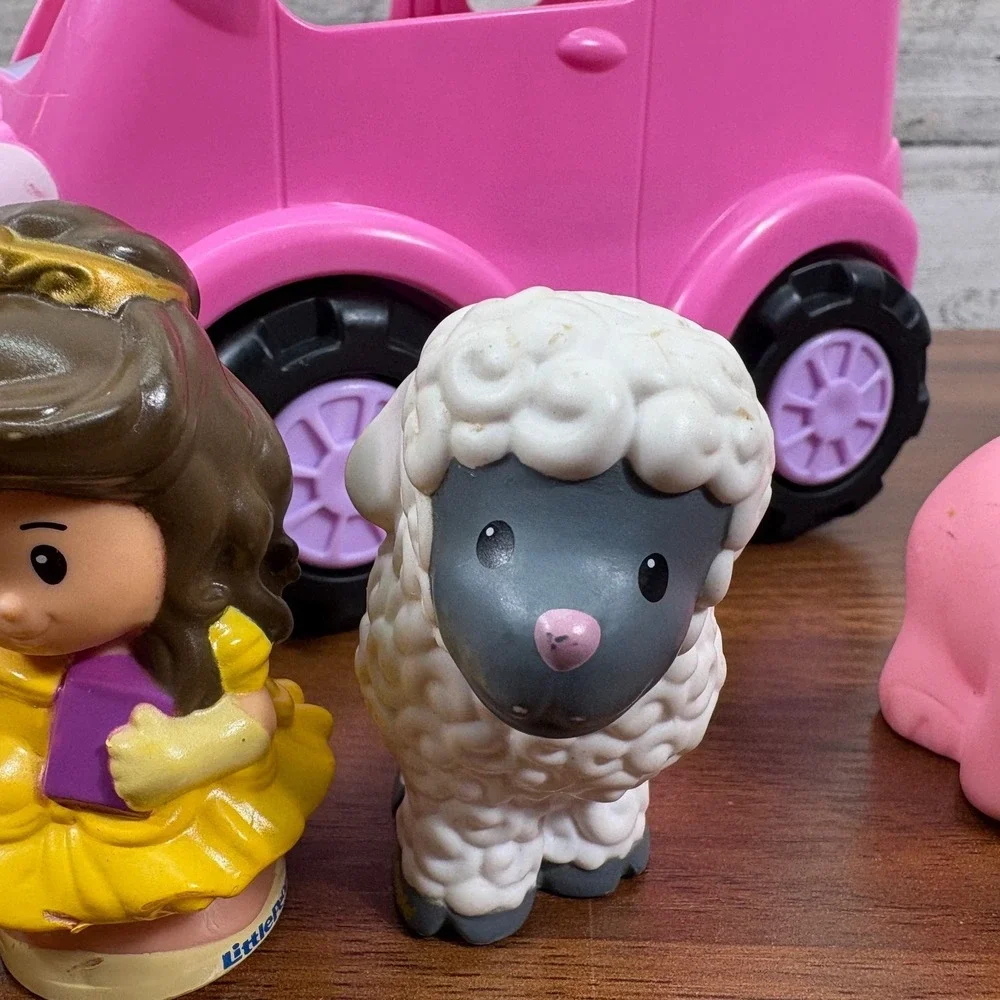 Fisher Price Little People Pink All Around Car,‎ Beauty and the Beast Qty 5 2013